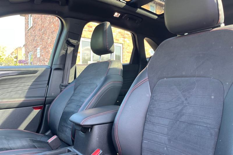 Used Ford Kuga 2022 for sale - 76625368: Photo 19