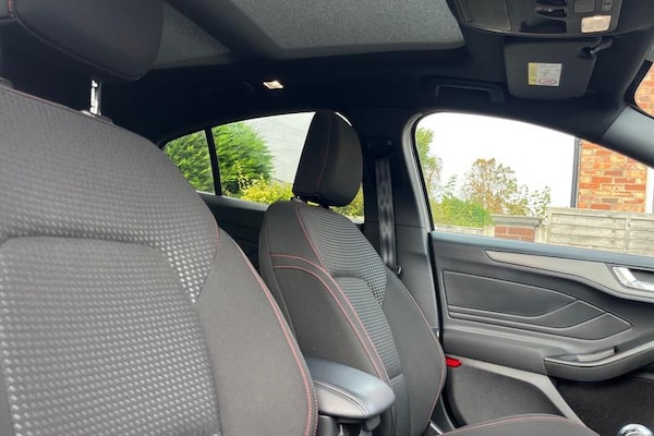 Used Ford Focus 2022 for sale - 76255294: Photo 17