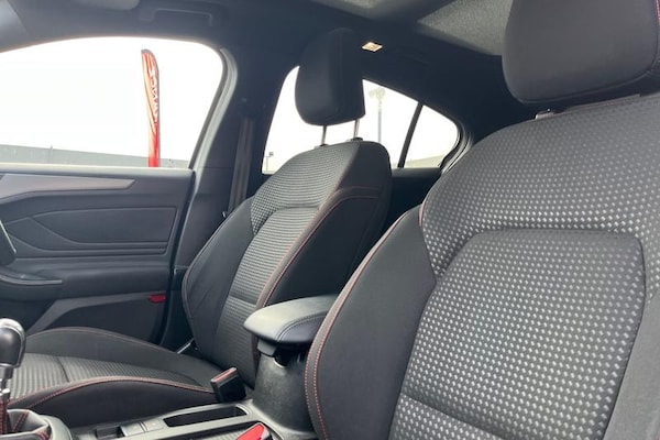 Used Ford Focus 2022 for sale - 76255294: Photo 19