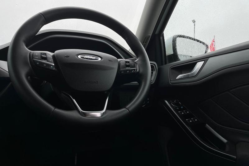 Used Ford Focus 2023 for sale - 78073770: Photo 12