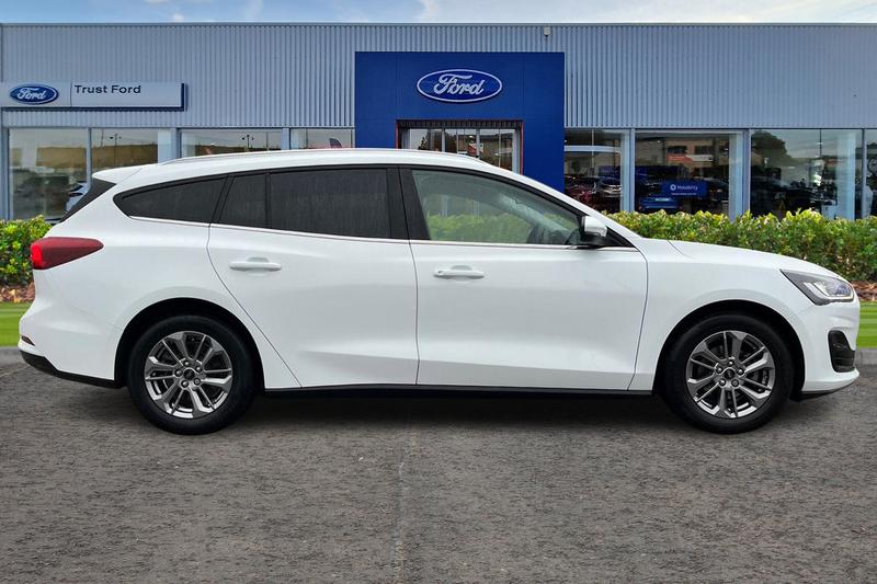 Used Ford Focus 2023 for sale - 78073770: Photo 3