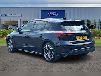 Used Ford Focus 2023 for sale - 79253801: Photo