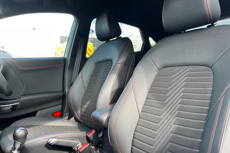 Used Ford Puma 2023 for sale - 75972933: Photo 19