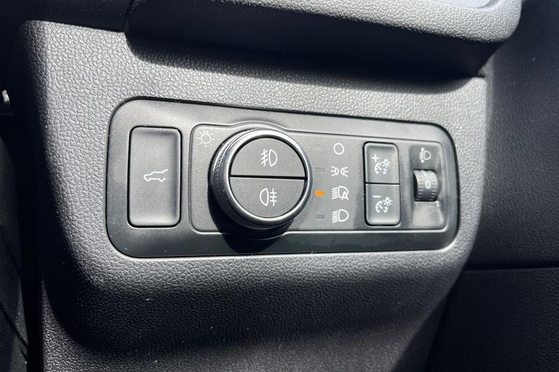 Vehicle 32