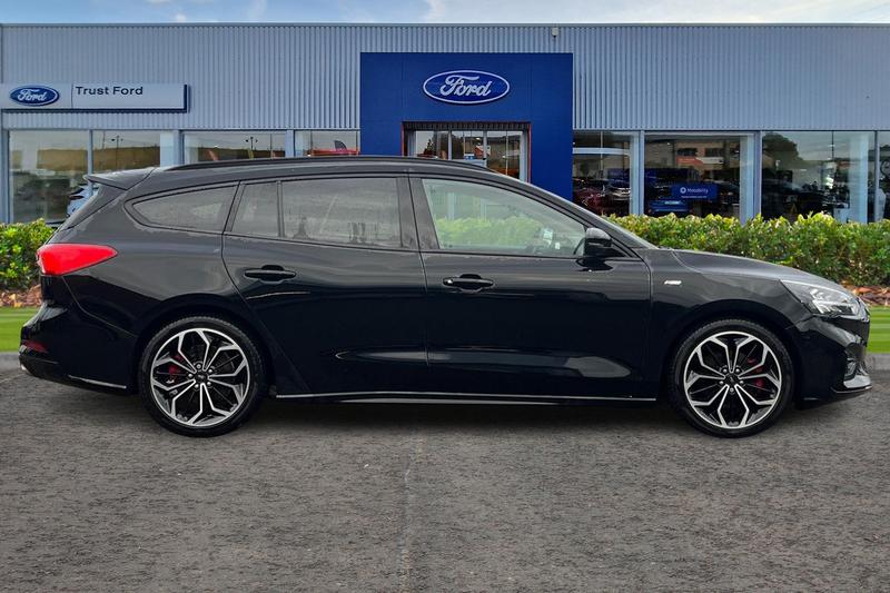 Used Ford Focus 2021 for sale - 77176405: Photo 3