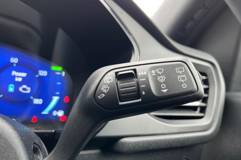 Used Ford Kuga 2021 for sale - 77718704: Photo 15