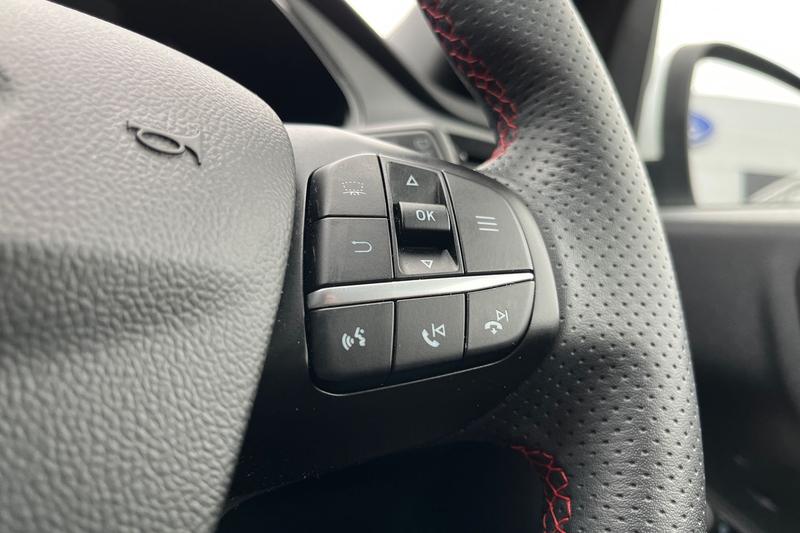 Used Ford Kuga 2021 for sale - 77718704: Photo 40