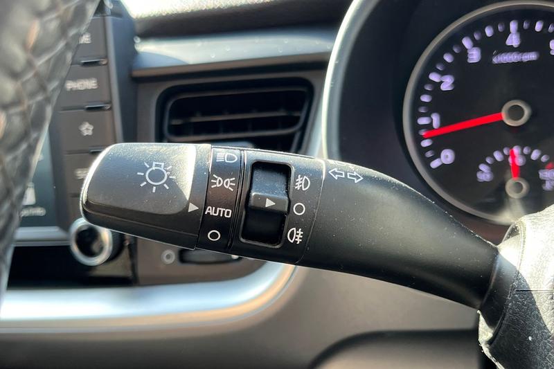 Used Kia Stonic 2019 for sale - 78064089: Photo 14