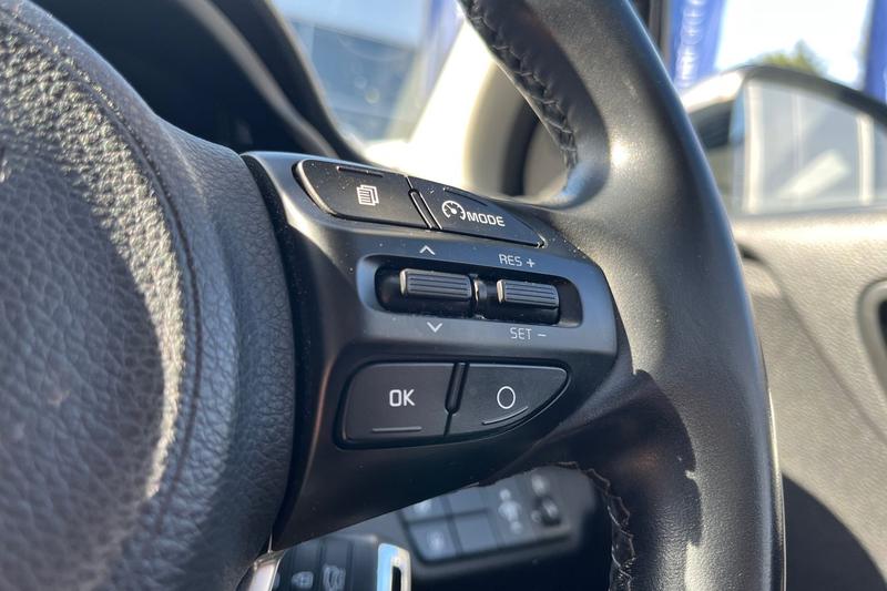 Used Kia Stonic 2019 for sale - 78064089: Photo 37