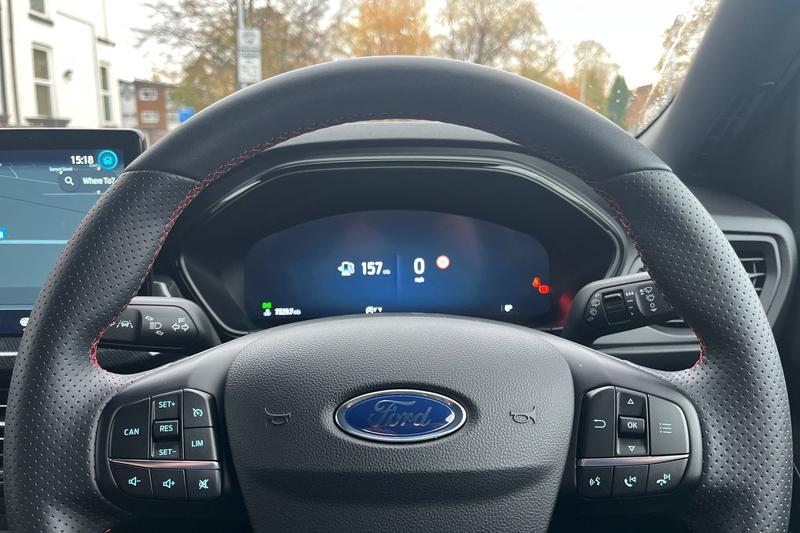 Used Ford Focus 2024 for sale - 76419787: Photo 12