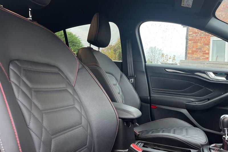 Used Ford Focus 2024 for sale - 76419787: Photo 17