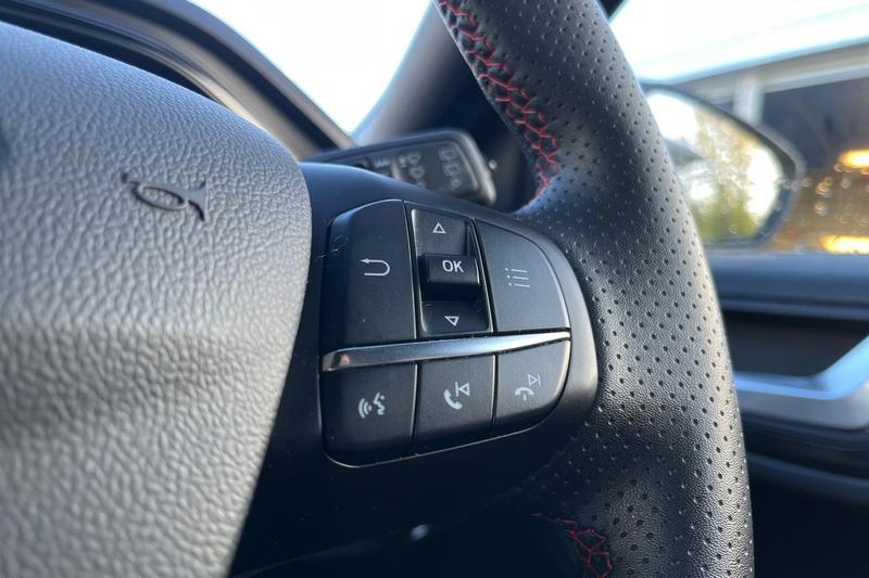 Used Ford Focus 2024 for sale - 76616310: Photo 40