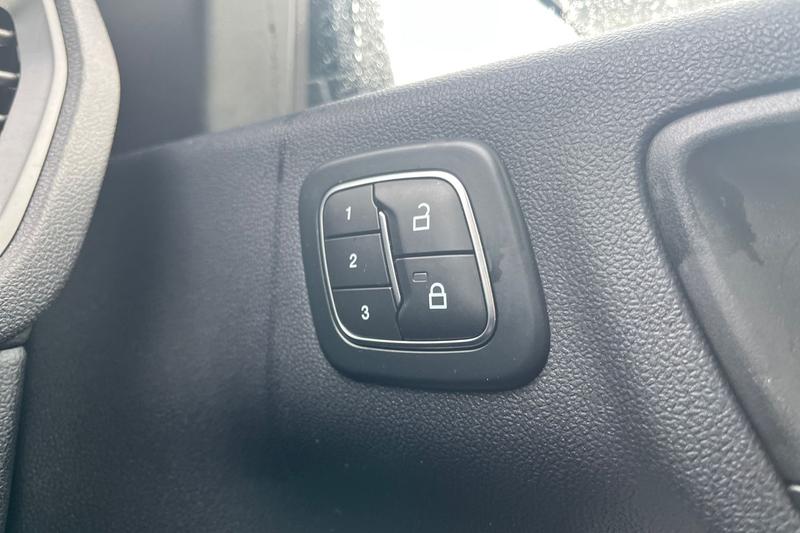 Used Ford Kuga 2025 for sale - 77493377: Photo 32