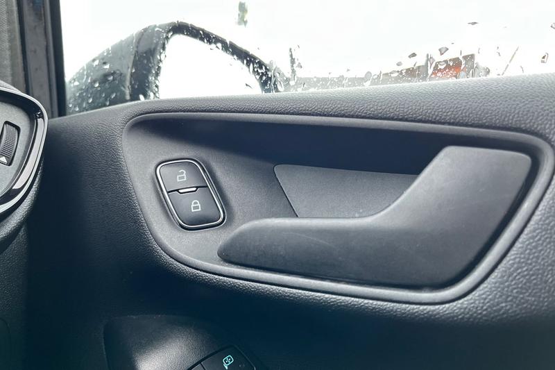 Used Ford Fiesta 2022 for sale - 76882500: Photo 40