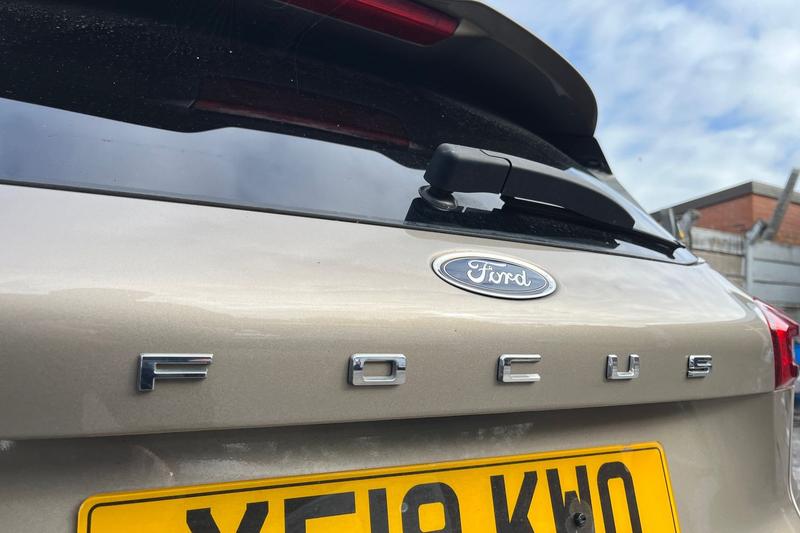 Used Ford Focus 2019 for sale - 76184401: Photo 25