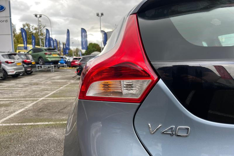 Used Volvo V40 2018 for sale - 76568481: Photo 26