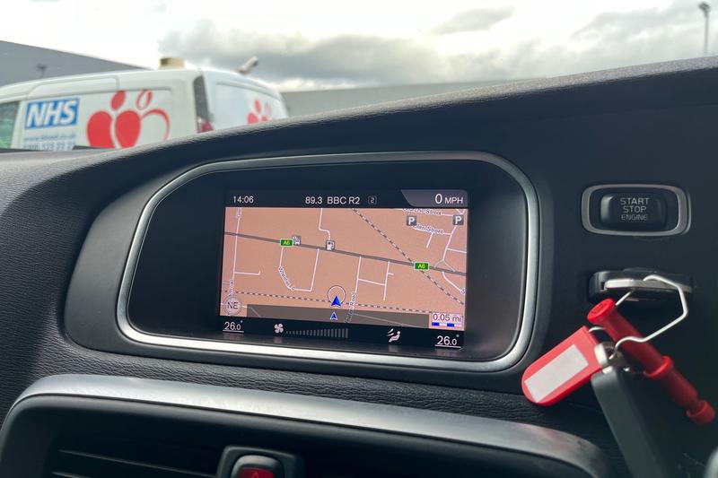 Used Volvo V40 2018 for sale - 76568481: Photo 32