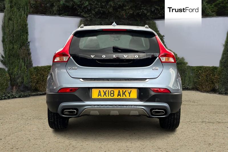 Used Volvo V40 2018 for sale - 76568481: Photo 7