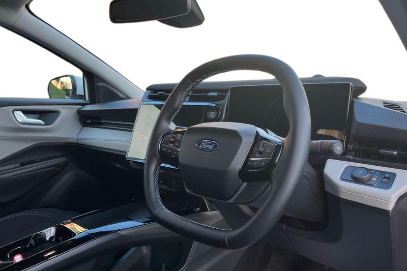 Used Ford Puma Gen-E 2025 for sale - 77152226: Photo 9