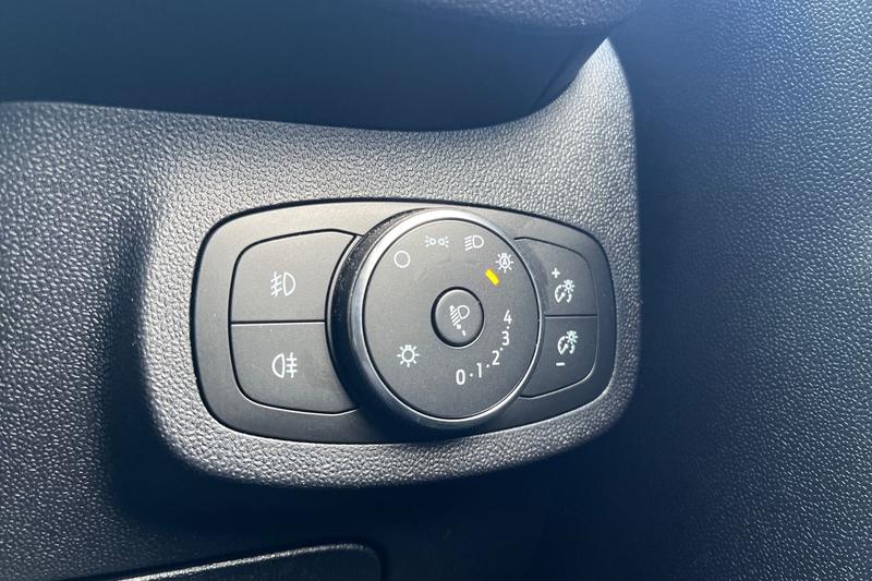 Used Ford Fiesta 2022 for sale - 76131378: Photo 30
