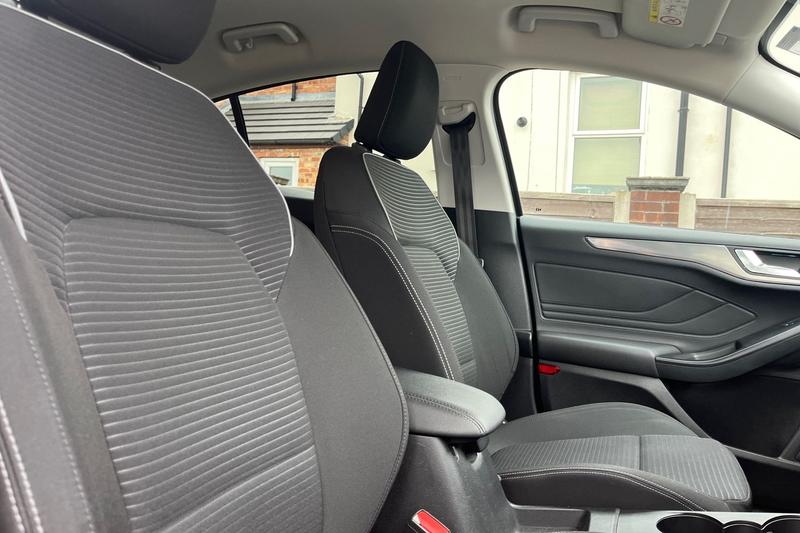 Used Ford Focus 2019 for sale - 77505763: Photo 17