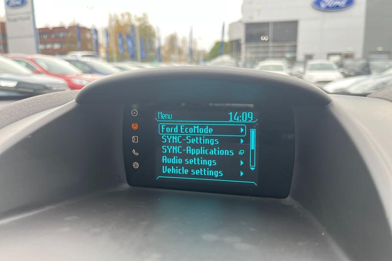 Used Ford Fiesta 2013 for sale - 76467620: Photo 34