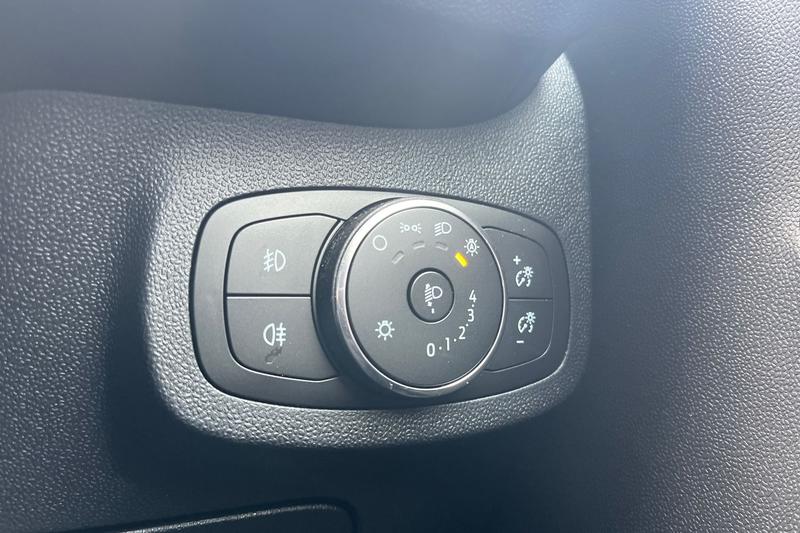 Used Ford Fiesta 2023 for sale - 76162106: Photo 30