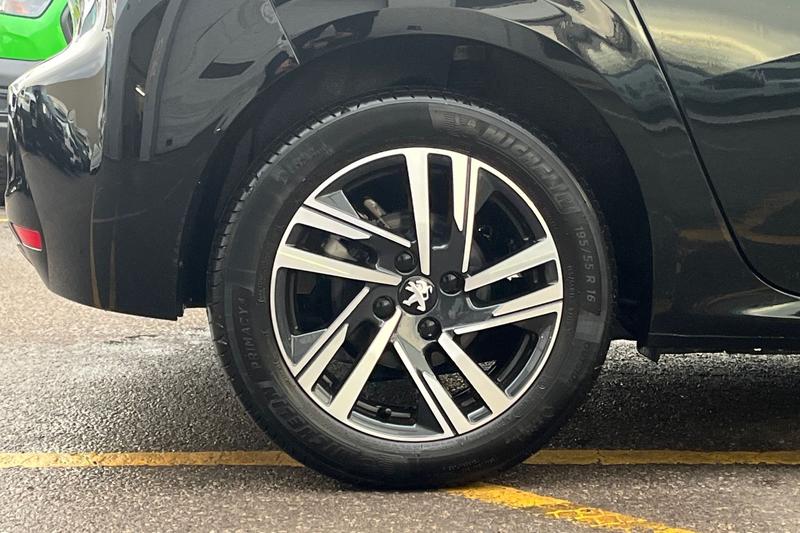 Used Peugeot 208 2023 for sale - 77306994: Photo 8