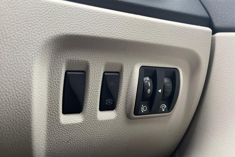 Used Renault Captur 2019 for sale - 77407054: Photo 40