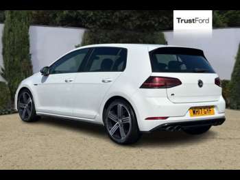 Used Volkswagen Golf 2017 for sale - 74656722: Photo
