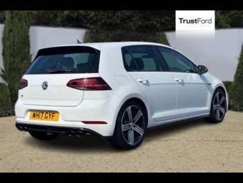Used Volkswagen Golf 2017 for sale - 74656722: Photo