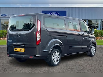 Used Ford Tourneo Custom 2022 for sale - 76703252: Photo
