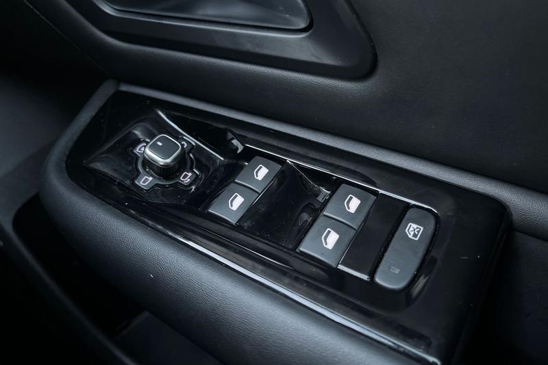 Used Citroen C5 X 2023 for sale - 76931215: Photo 16