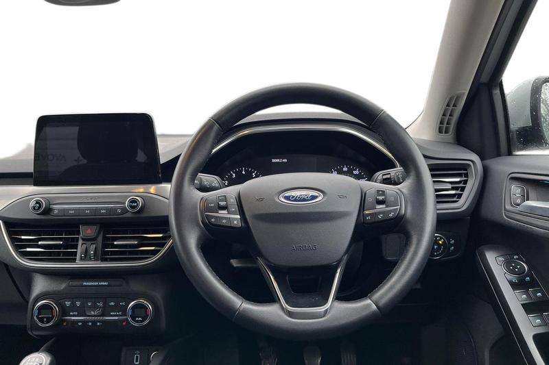 Used Ford Focus 2018 for sale - 76882489: Photo 11