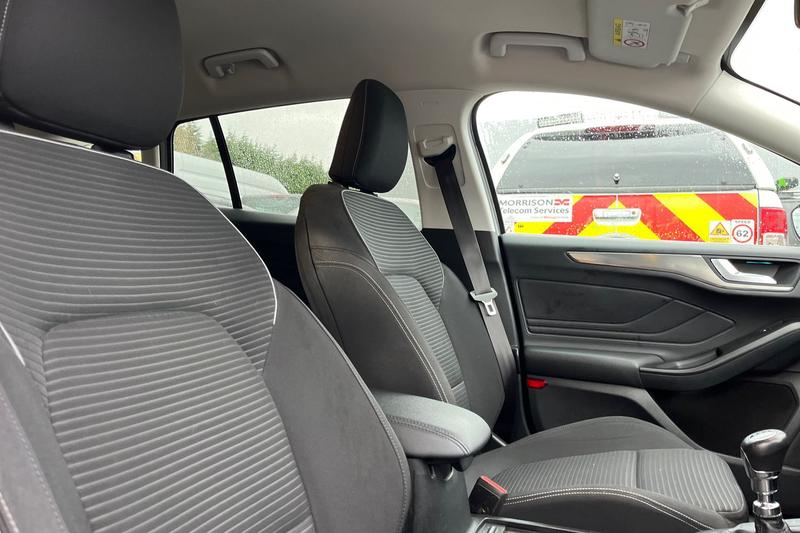 Used Ford Focus 2018 for sale - 76882489: Photo 17