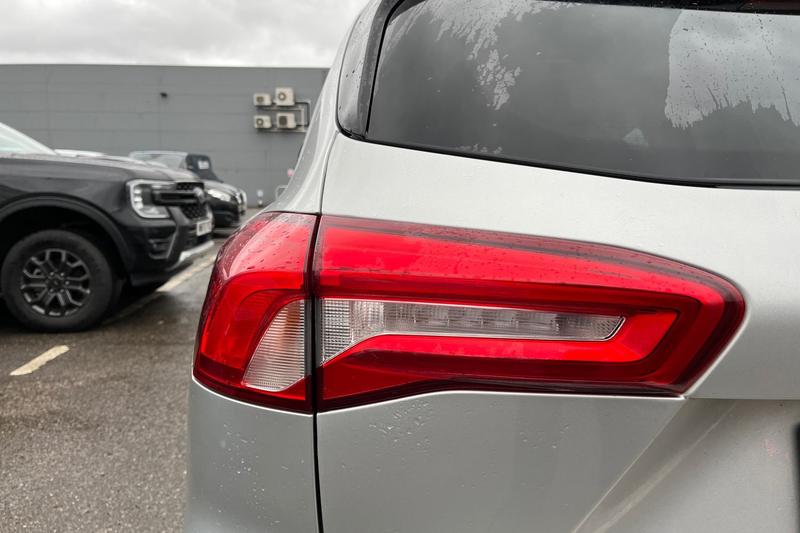 Used Ford Focus 2018 for sale - 76882489: Photo 26