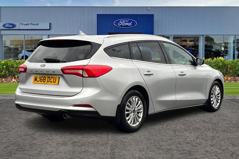 Used Ford Focus 2018 for sale - 76882489: Photo 4