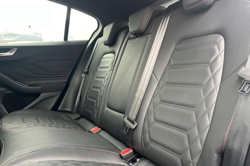 Used Ford Focus 2023 for sale - 76480437: Photo 20