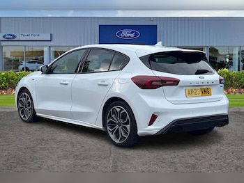 Used Ford Focus 2023 for sale - 76480437: Photo