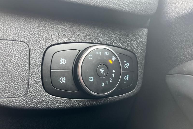 Used Ford Focus 2023 for sale - 76480437: Photo 30