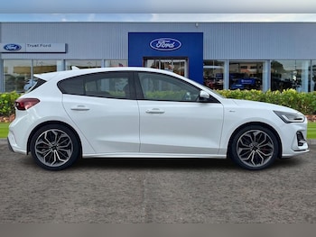Used Ford Focus 2023 for sale - 76480437: Photo