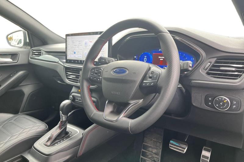 Used Ford Focus 2023 for sale - 76480437: Photo 9