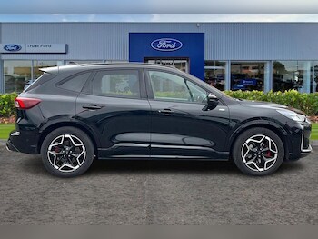 Used Ford Kuga 2025 for sale - 77487175: Photo