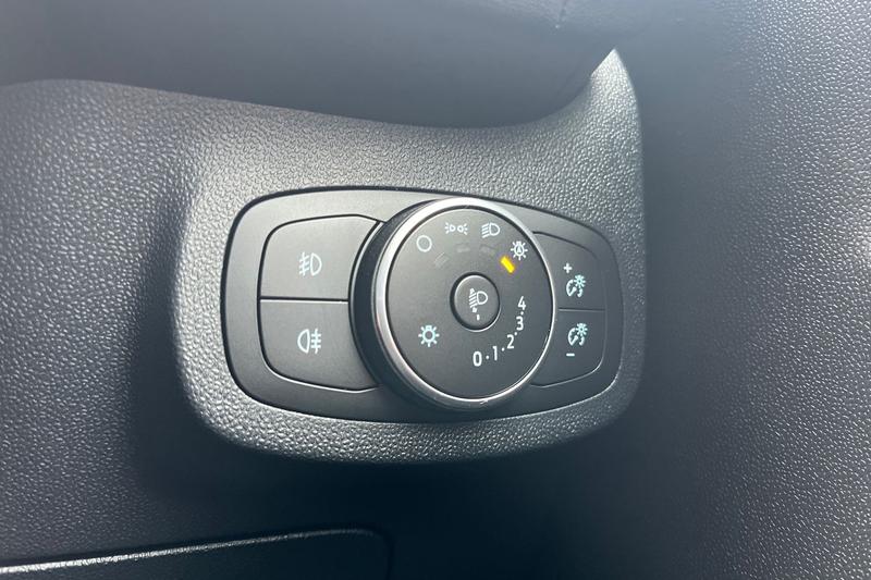 Used Ford Fiesta 2021 for sale - 78035742: Photo 32