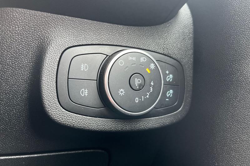 Used Ford Fiesta 2019 for sale - 78158178: Photo 29