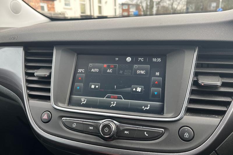 Used Vauxhall Crossland X 2019 for sale - 77407057: Photo 34