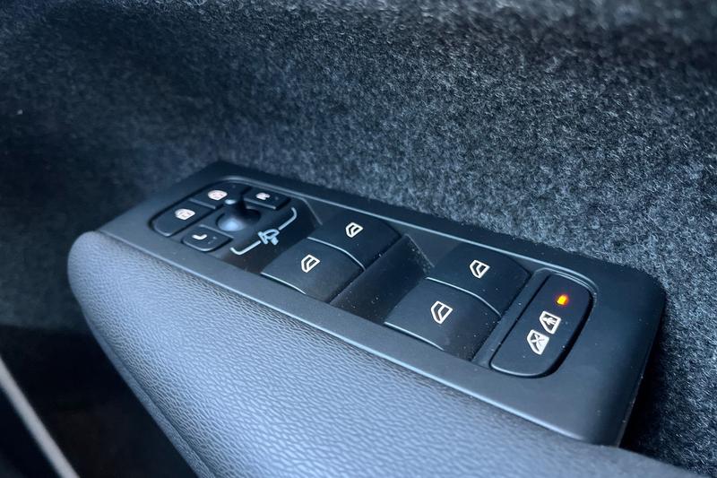 Used Volvo XC40 2025 for sale - 76647116: Photo 16