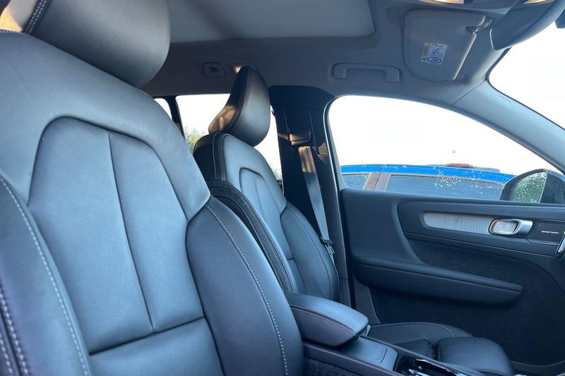 Used Volvo XC40 2025 for sale - 76647116: Photo 17
