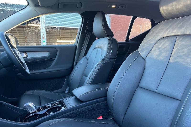 Used Volvo XC40 2025 for sale - 76647116: Photo 19