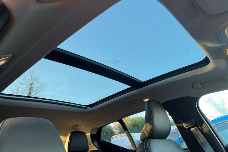 Used Volvo XC40 2025 for sale - 76647116: Photo 30